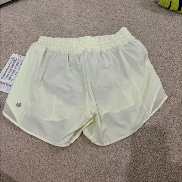 Yellow lululemon hotty hots - Picture 3 of 3